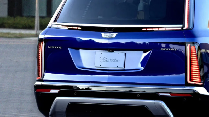 Cadillac отменяет спорную практику обозначения мощности цифрами