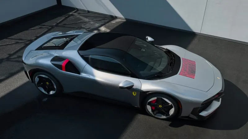 Ferrari CZ26 на базе SF90 Stradale в стиле 1970-х