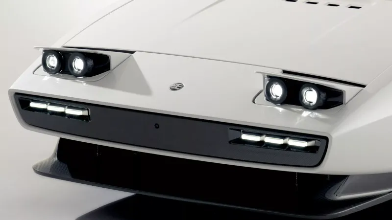 Lotus Esprit S1: карбоновое возрождение для суперк...