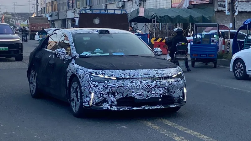 Smart #6: Первый седан бренда Smart