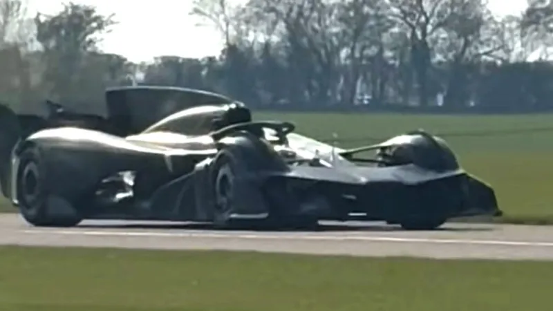 Подписаться на Carscoops в Google News